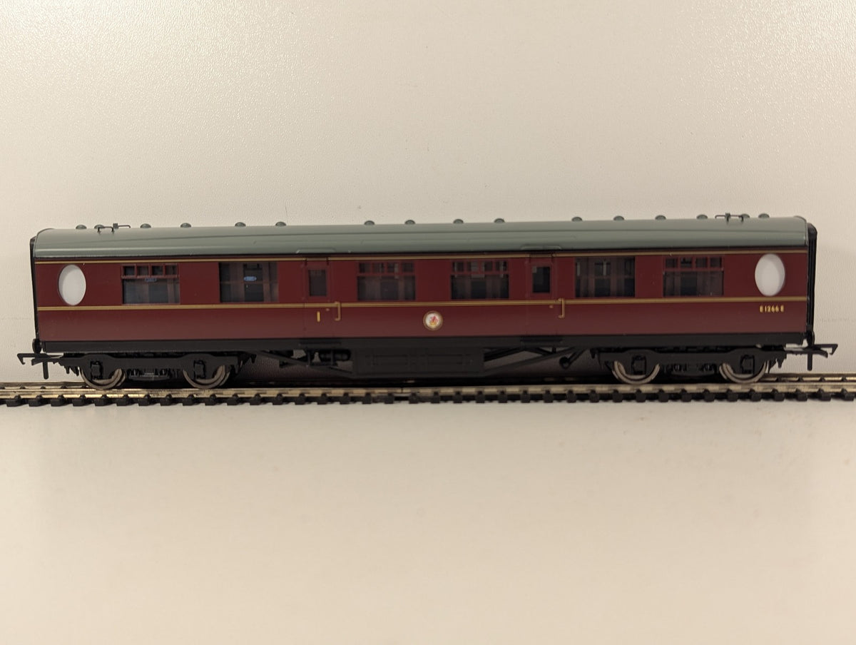 Bachmann OO Gauge Thompson CK Composite Corridor Coach Passenger Coach E1266E