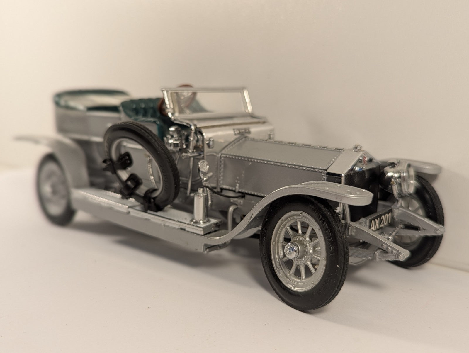 Franklin Mint 1907 Rolls-Royce Silver Ghost - Needs TLC