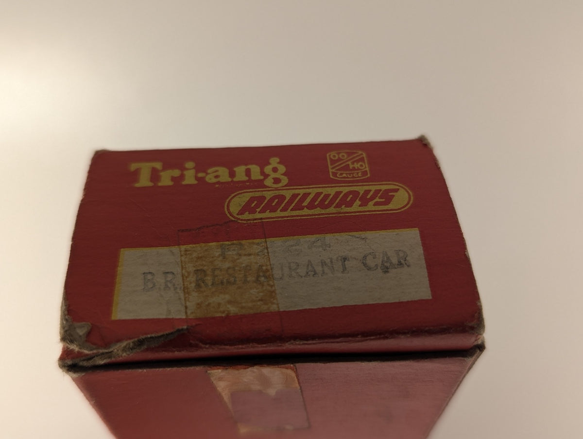 Tri-ang OO Gauge BR Restaurant Car Passenger Coach M2001 BR Crimson and Cream