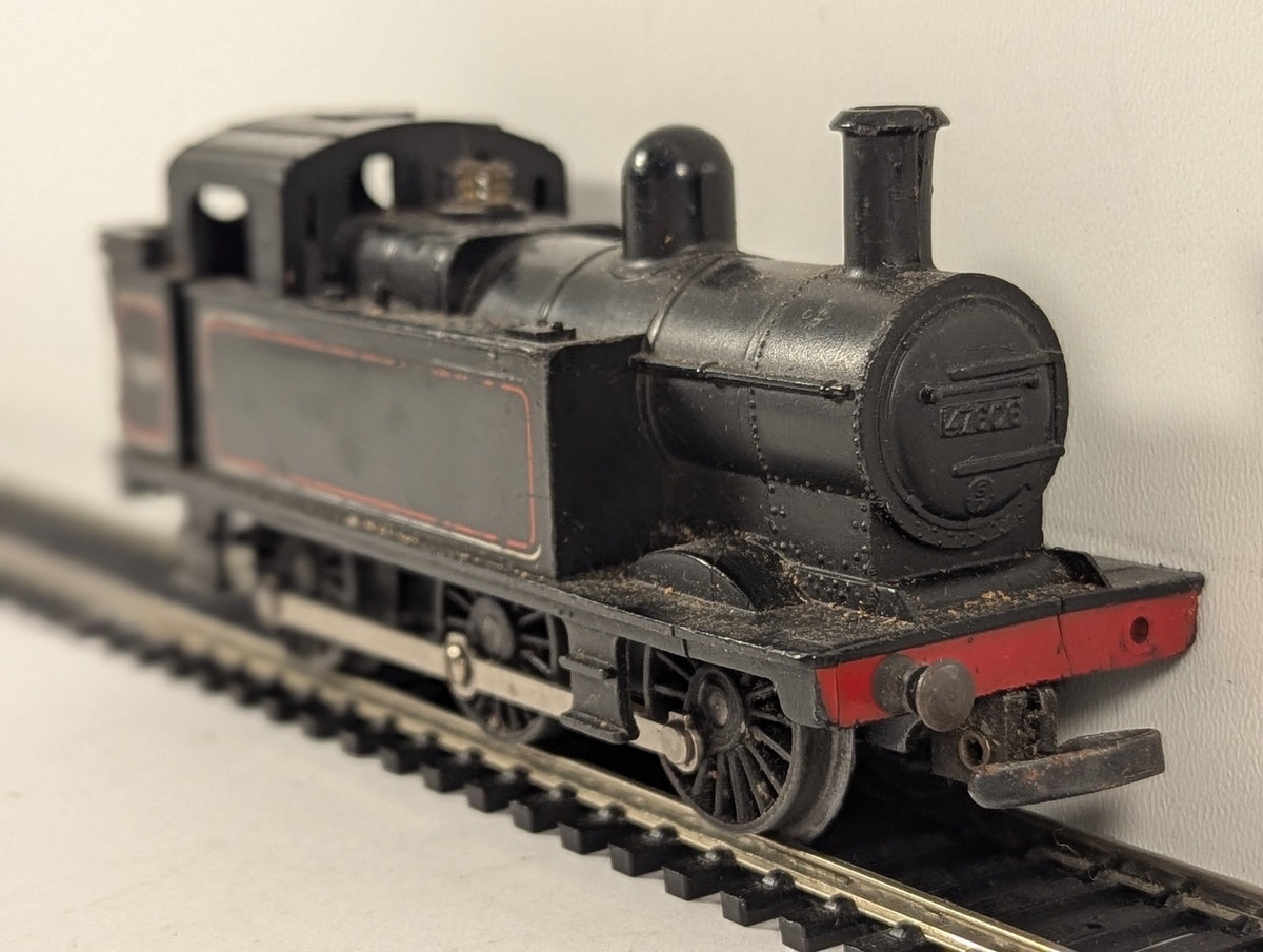 Tri-ang OO Gauge Class 3F Jinty 0-6-0T Steam Locomotive 47606 BR Lined Black - S