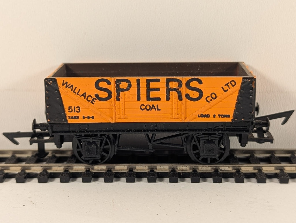 Graham Farish OO Gauge 5 Plank Open Wagon 513 Wallace Spiers