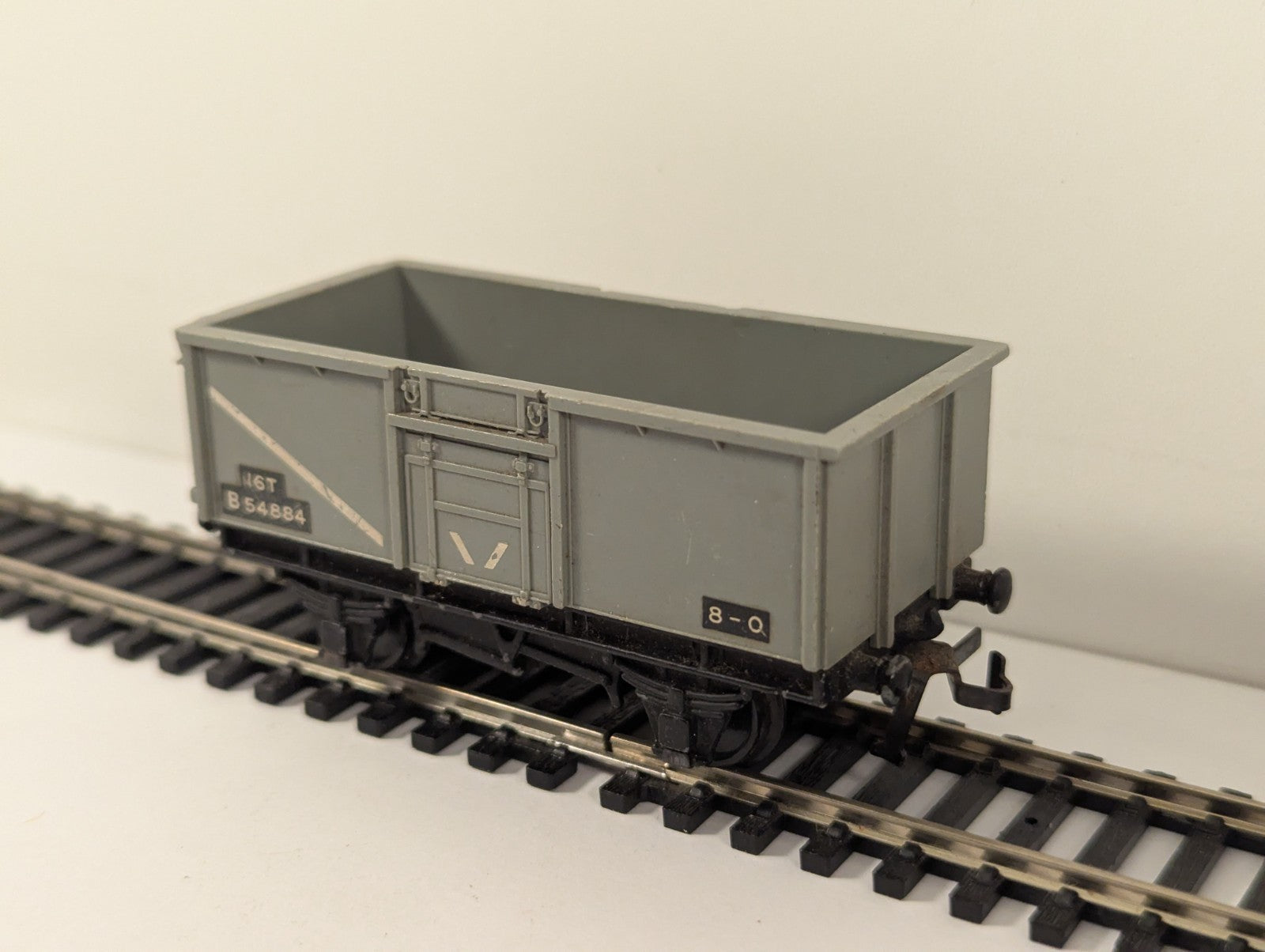 Hornby Dublo OO Gauge 16T Mineral Wagon