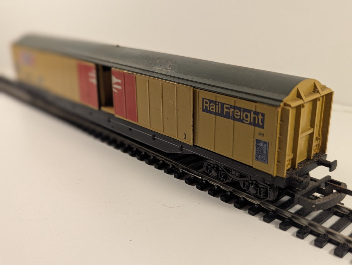 Lima BRT Railfreight Sliding Door Van