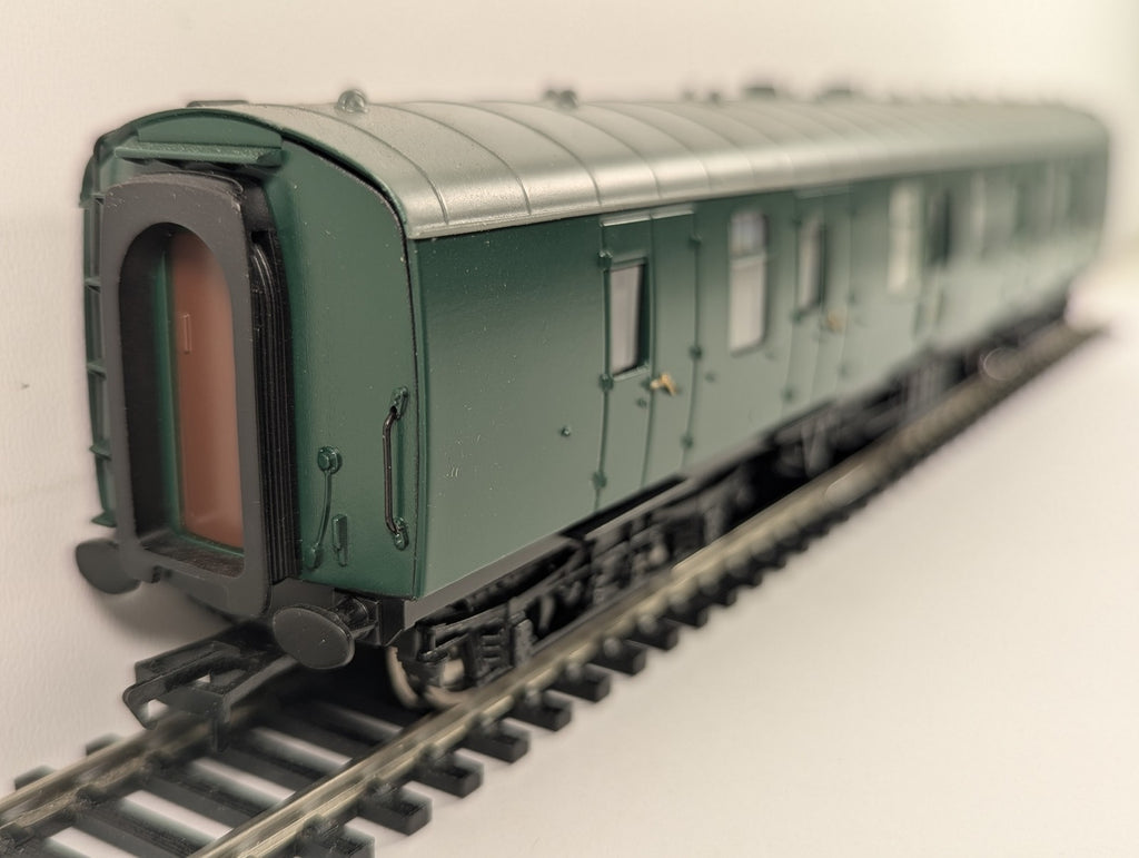 Bachmann Branch-Line OO Gauge BR Mk1 BG Full Brake Passenger Coach S80561