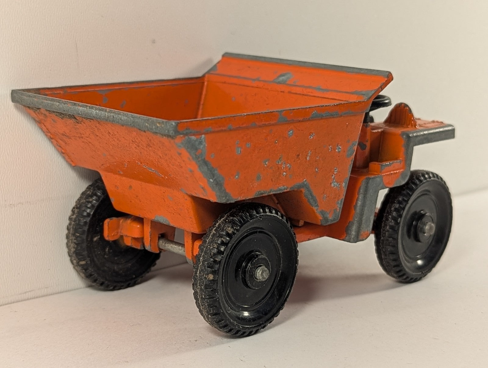 Lone Star Site Dumper Die-cast Model Orange