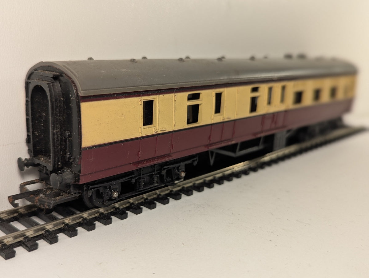Tri-ang OO Gauge BR Mk1 Brake Second Coach Passenger Coach 34002