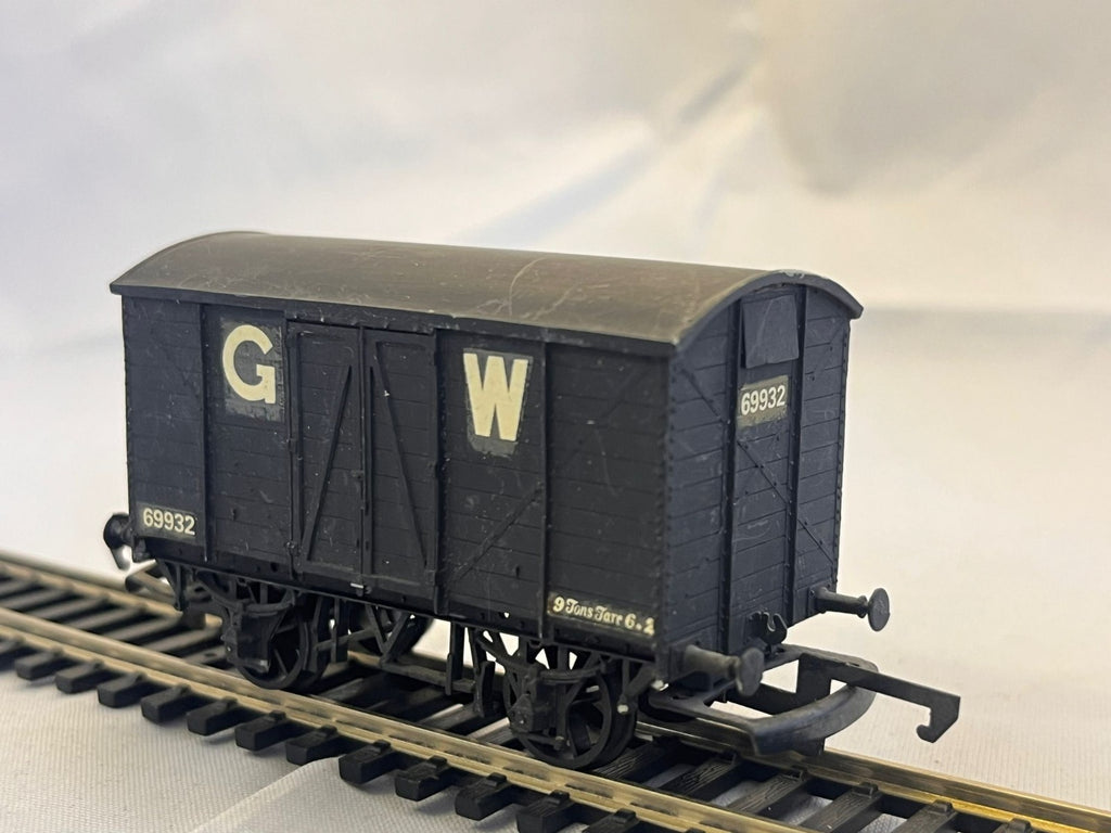 Cooper Craft Vent Van Dark Grey Great Western GW