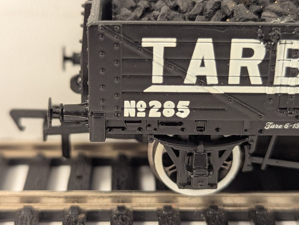Bachmann OO Gauge 7 Plank Open Wagon Goods Wagon 285 Tarbitumac