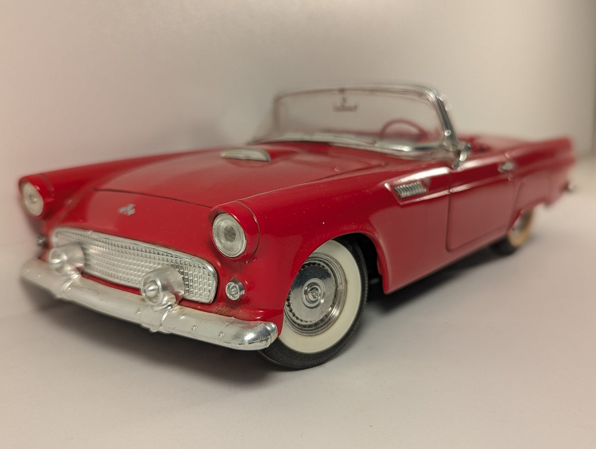 Revell 1:18 1955 Ford Thunderbird Diecast Model Car 55 T-BIRD Red 8803