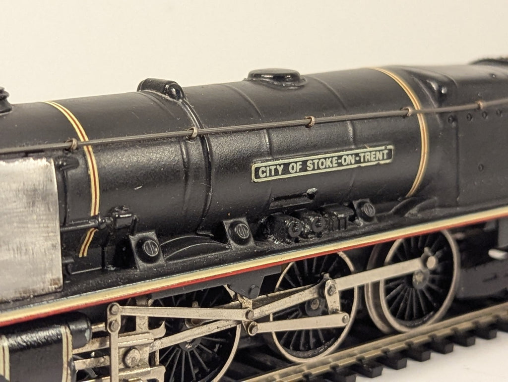 Wrenn OO Gauge Coronation Class 'City of Stoke-on-Trent' Locomotive