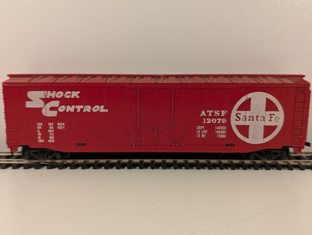 Tyco HO Scale Santa Fe ATSF 12079 “Shock Control” Box Car
