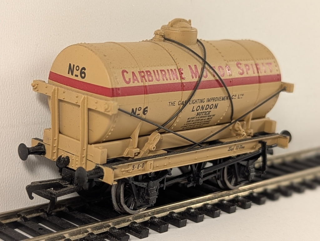 Bachmann OO Gauge 14 Ton Tank Wagon Carburine Motor Spirit 6 37-061