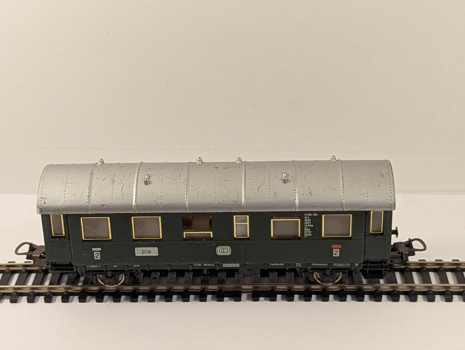 Lima 309153 HO Gauge 2nd Class Passenger Coach