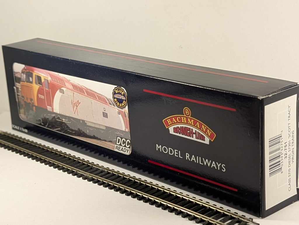 Bachmann OO Gauge Class 57/0 57301 'Scott Tracy' Diesel Locomotive Virgin Trains