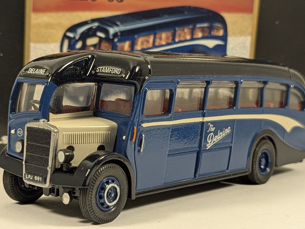 GB Models 1:43 to 1:50 Scale Leyland Tiger PS1/1 Coach Diecast Coach 42