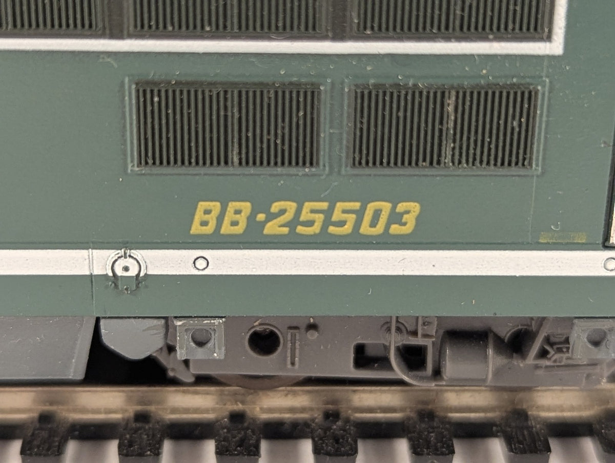 Lima HO Gauge SNCF Class BB 25500 Electric Locomotive BB-25503 SNCF Green