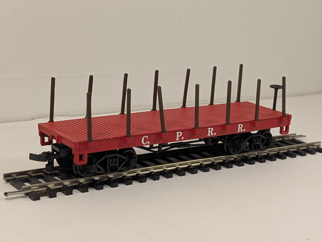 Bachmann HO Gauge 34' Old Time Flat Car Goods Wagon C.P.R.R. Red 72424