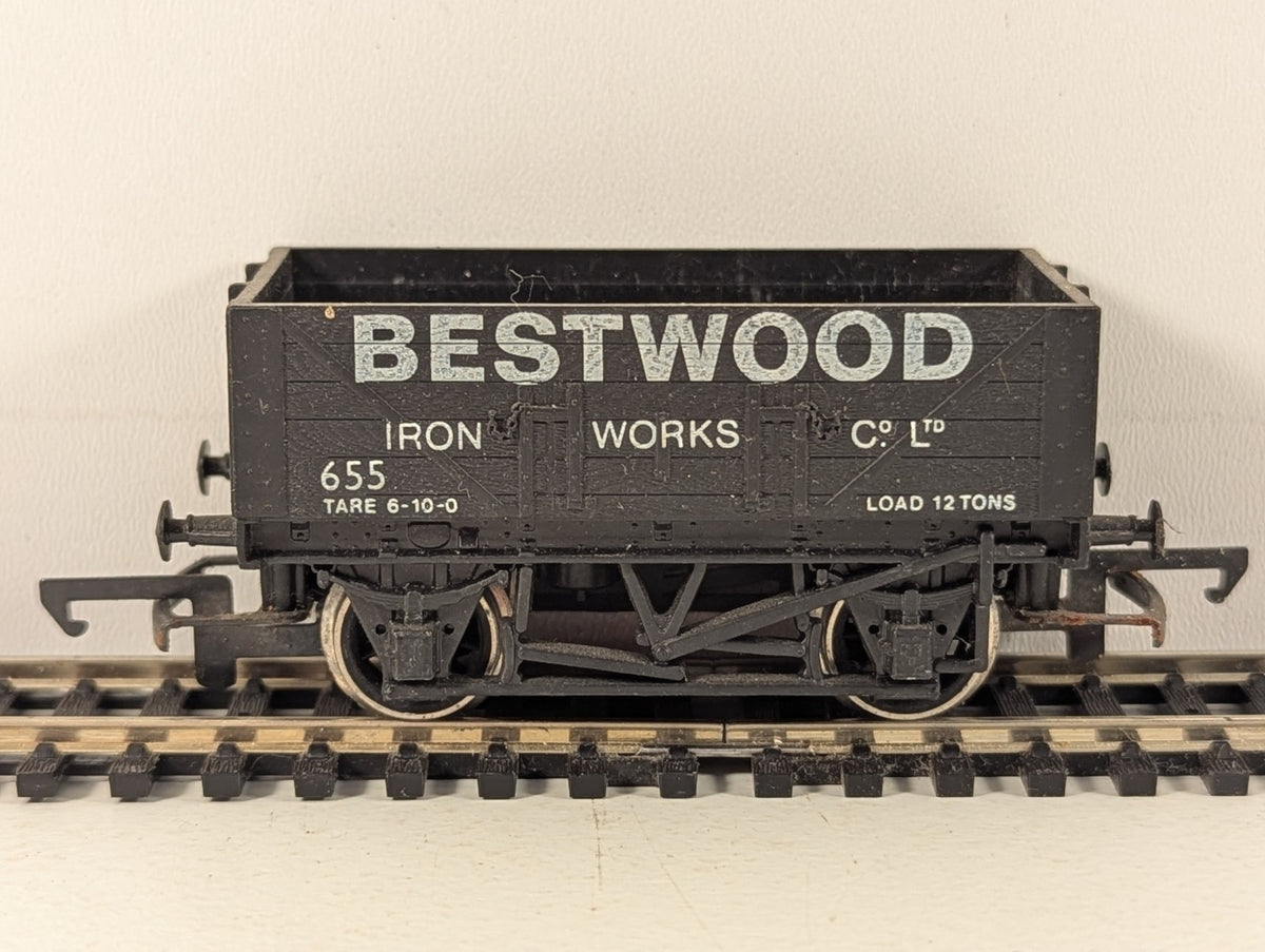 Hornby OO Gauge 7 Plank Open Wagon Bestwood Goods Wagon 655