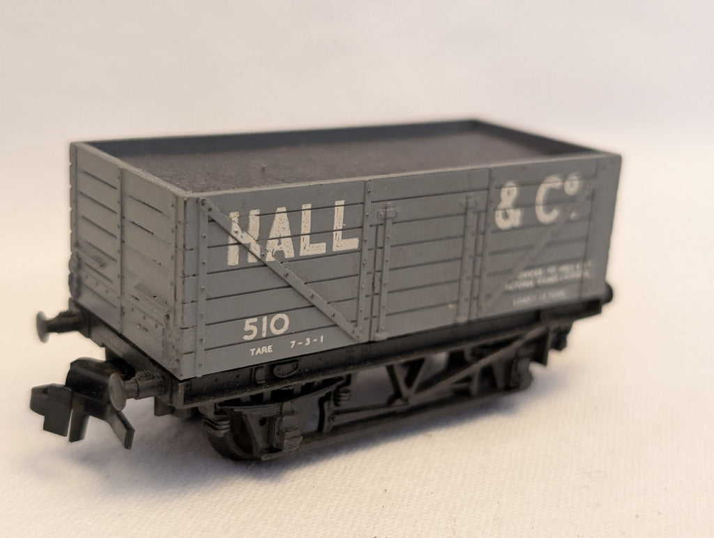 Trix OO Gauge 7 Plank Open Wagon 'Hall & Co' Goods Wagon 510 Hall
