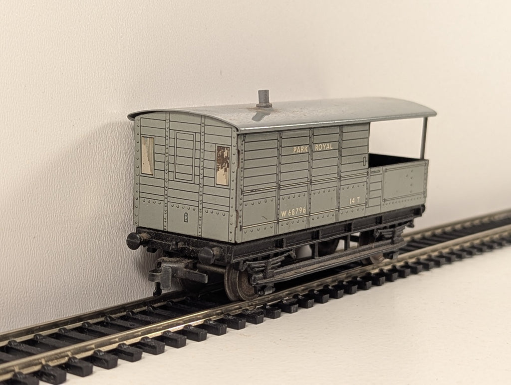 Hornby Dublo OO Gauge GWR Grey Toad Brake Van - Wrong Box