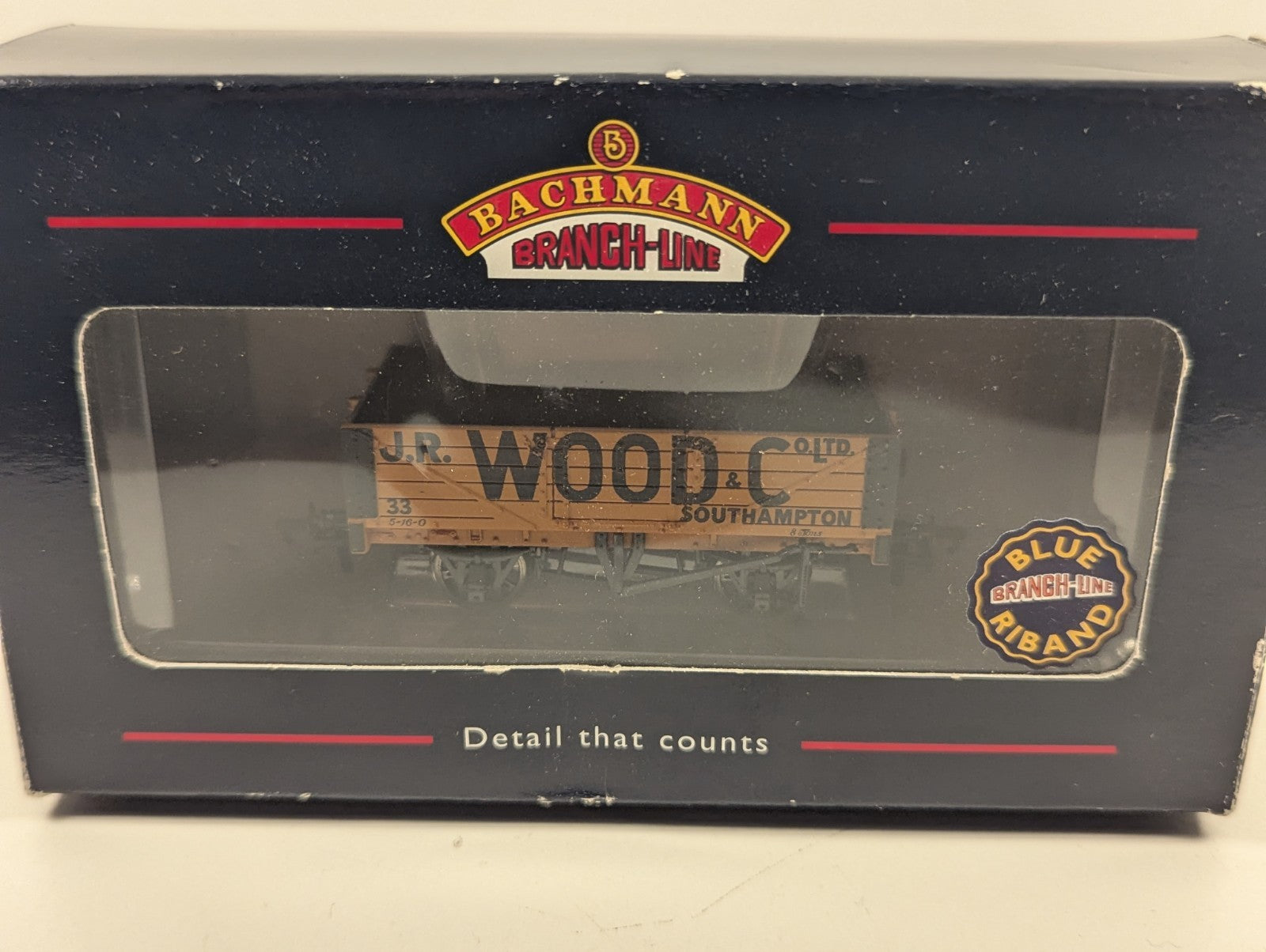 Bachmann 37-053 OO JR Wood 5 Plank Wagon
