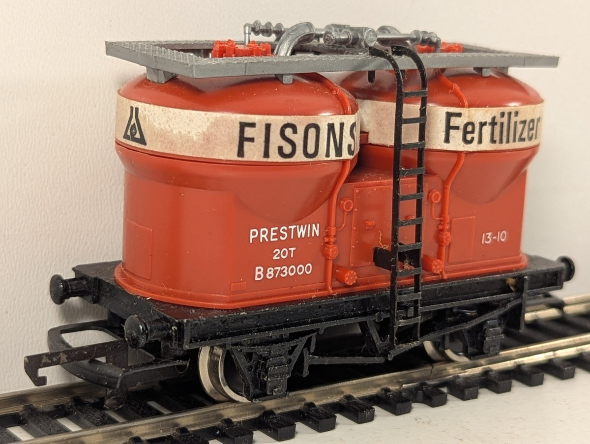 Wrenn Railways W4658 Prestwin Twin Silo Wagon “Fisons Fertilizer”