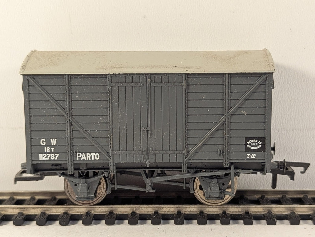 Bachmann OO Gauge GWR 12 Ton 'Mink A' Ventilated Van 'PARTO' Goods Wagon 112787