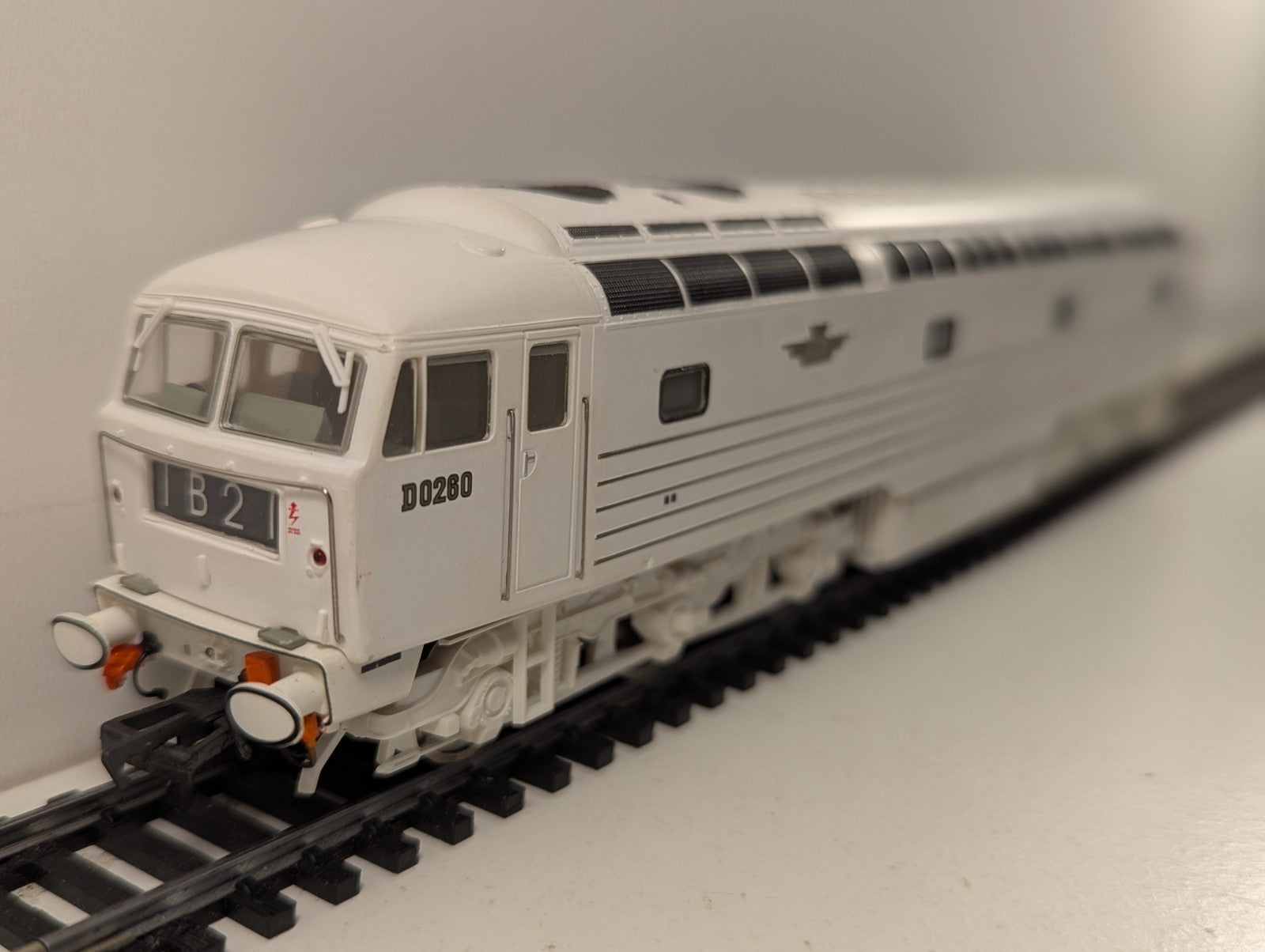 Heljan 4005 OO Gauge BRCW D0260 "Lion" Limited Edition - Boxed