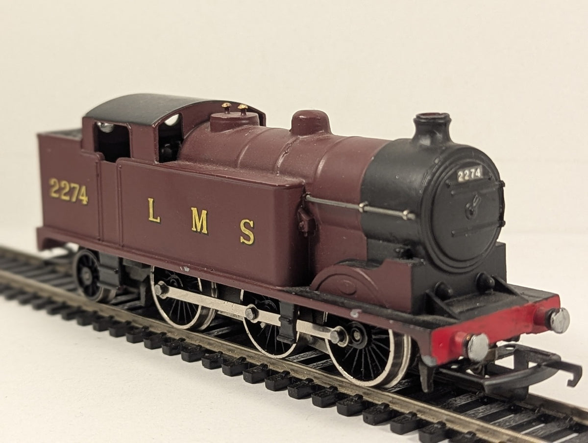 Wrenn OO Gauge Class 3NT 0-6-2T Steam Locomotive 2274 LMS Maroon W2215