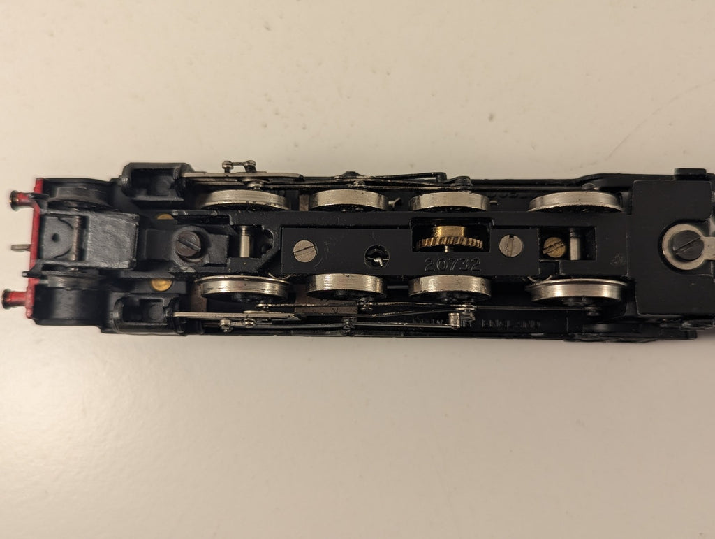 Hornby Dublo OO Gauge Stanier Class 8F 2-8-0 Steam Locomotive 48073 Black 2224