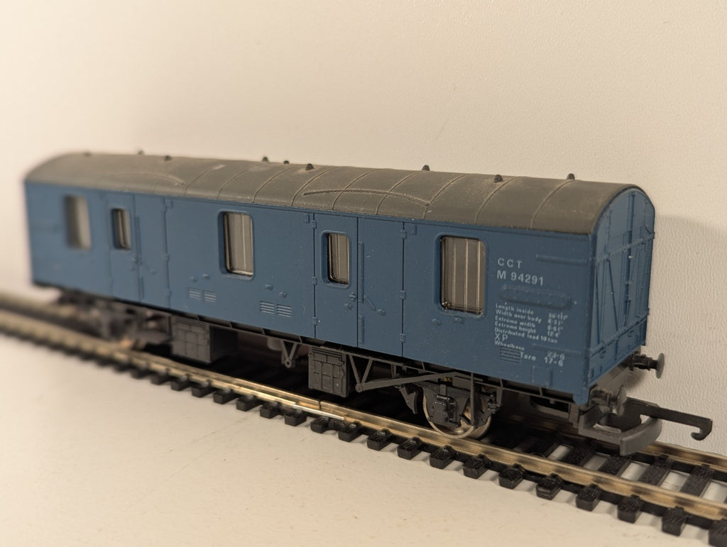 Hornby R6315A OO Gauge CCT Utility Wagon