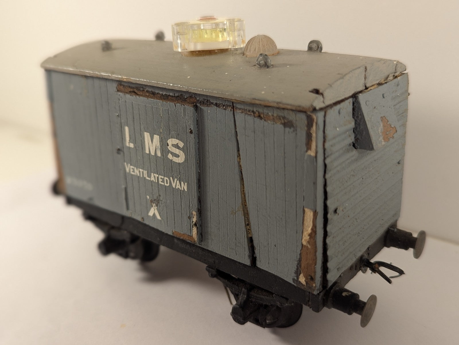 O Gauge Wooden Built LMS Ventilated Van