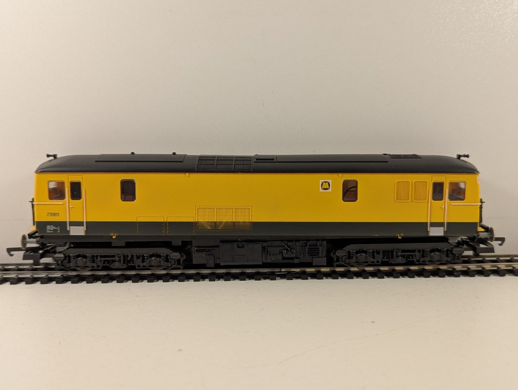 Lima 204770 OO Gauge Class 73 Merseyrail Yellow - Boxed