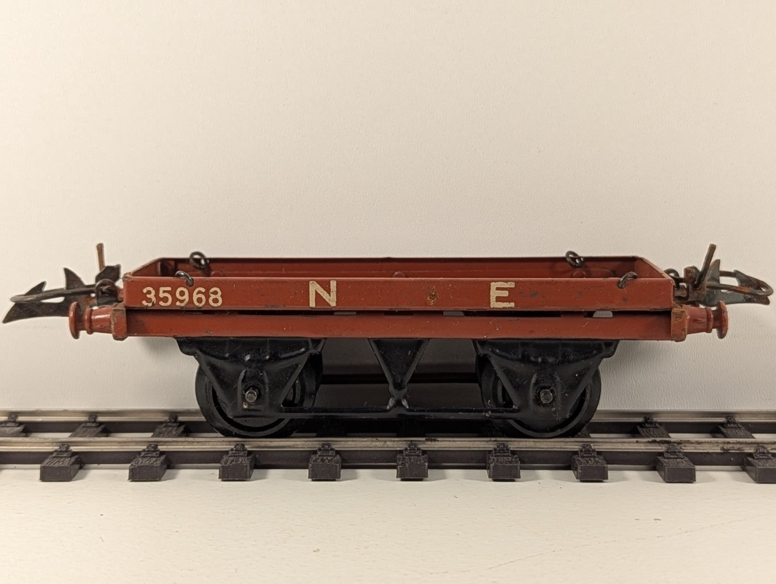 Hornby O Gauge Tinplate NE Flat Wagon