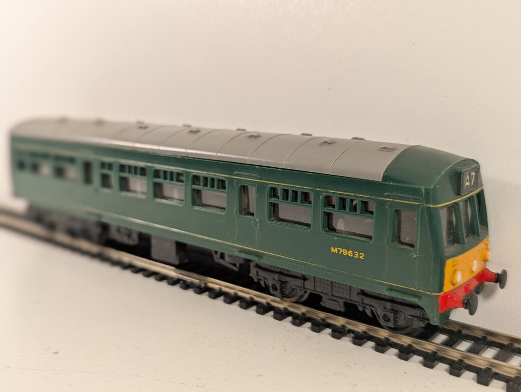 Tri-ang R157/R158 OO Gauge BR Green DMU Trailer Car Dummy Unit
