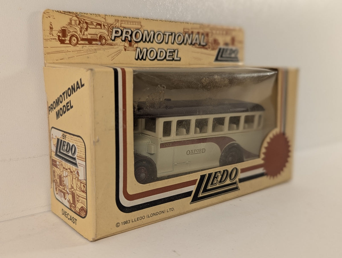 Lledo AEC Regal Coach Die-cast Model Bus 703 Oxford
