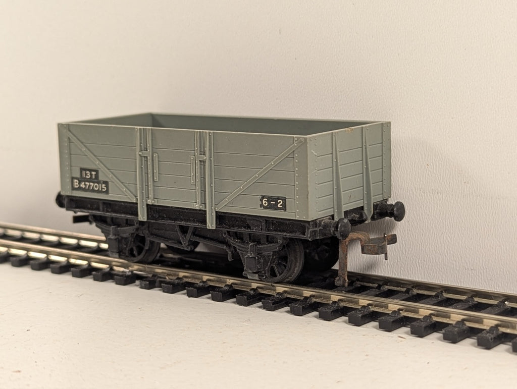 Hornby Dublo 32074 OO Gauge 13-Ton Standard Wagon - Boxed