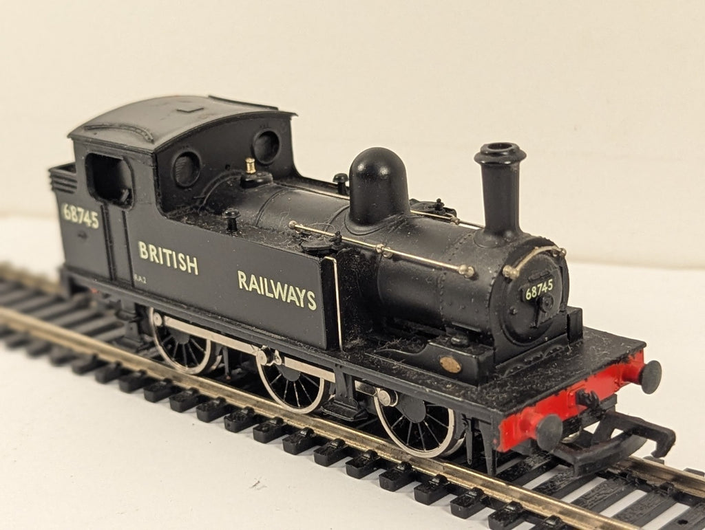 Mainline Class J72 0-6-0T Tank Locomotive BR Black No.68745  - Needs Attention