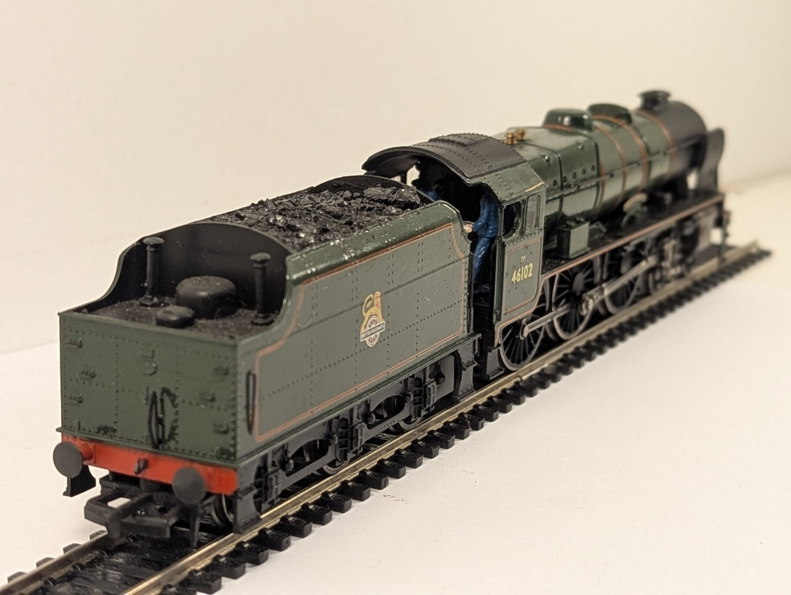 Bachmann Branchline 31-225 Rebuilt Royal Scot "Black Watch" 46102 OO Gauge