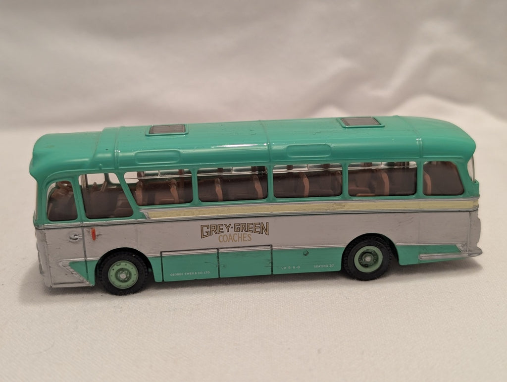 EFE 1:76 Scale Harrington Cavalier Grey-Green Coaches Die-cast Coach