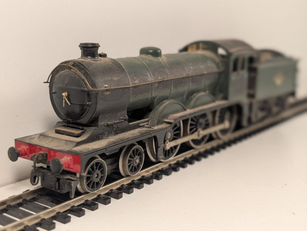 Hornby R150 OO Gauge Class B12 4-6-0 Dummy Locomotive Repainted
