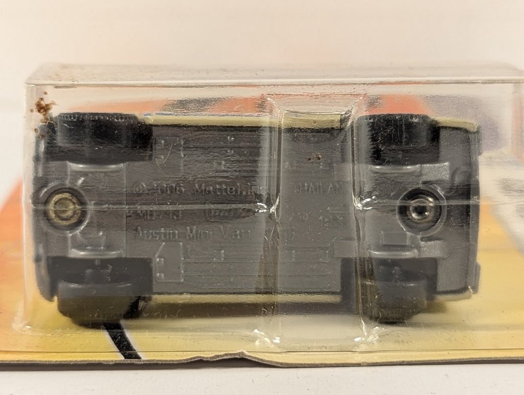 Matchbox 1:55 Austin Mini Van Die-cast Vehicle