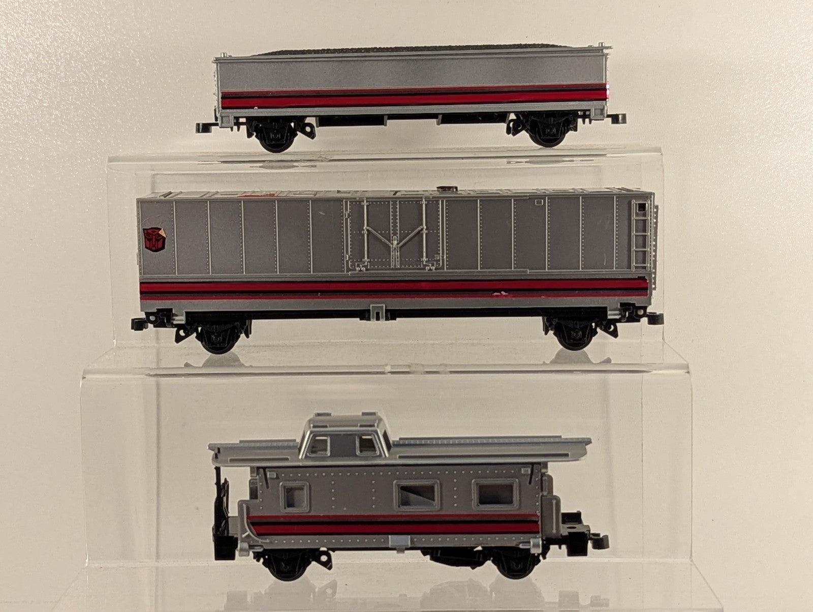 Tyco HO Gauge Transformers Autobot Train Cars (Tender, Boxcar & Caboose)