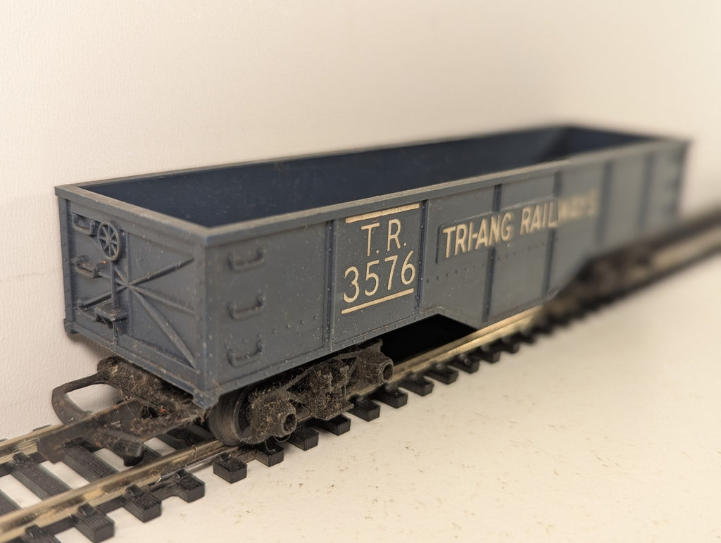 Tri-ang OO Gauge Gondola Wagon Goods Wagon 3576 Tri-ang Railways Blue R.116