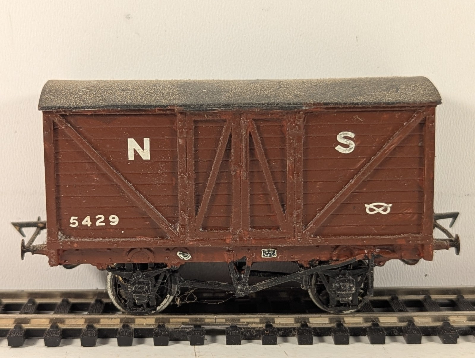 Kitbuilt North Staffordshire Railway NSR Diagram 9 10-Ton Covered Goods Van