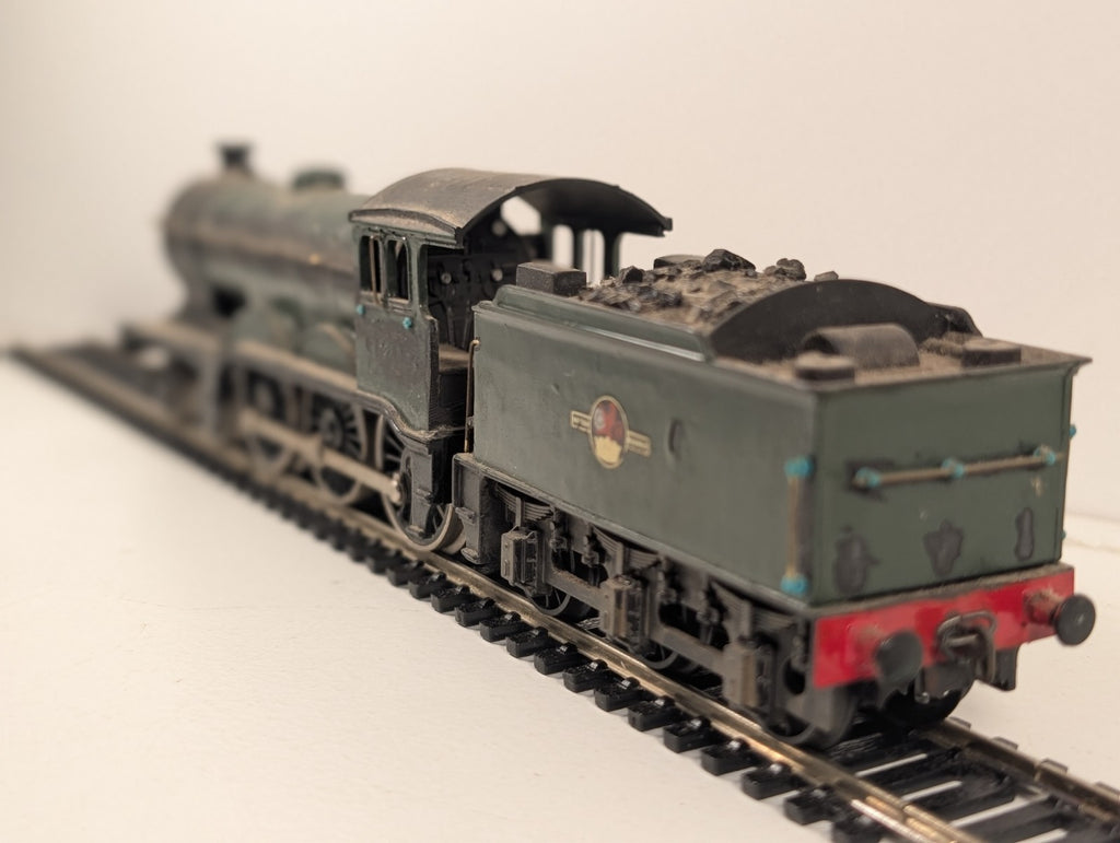 Hornby R150 OO Gauge Class B12 4-6-0 Dummy Locomotive Repainted