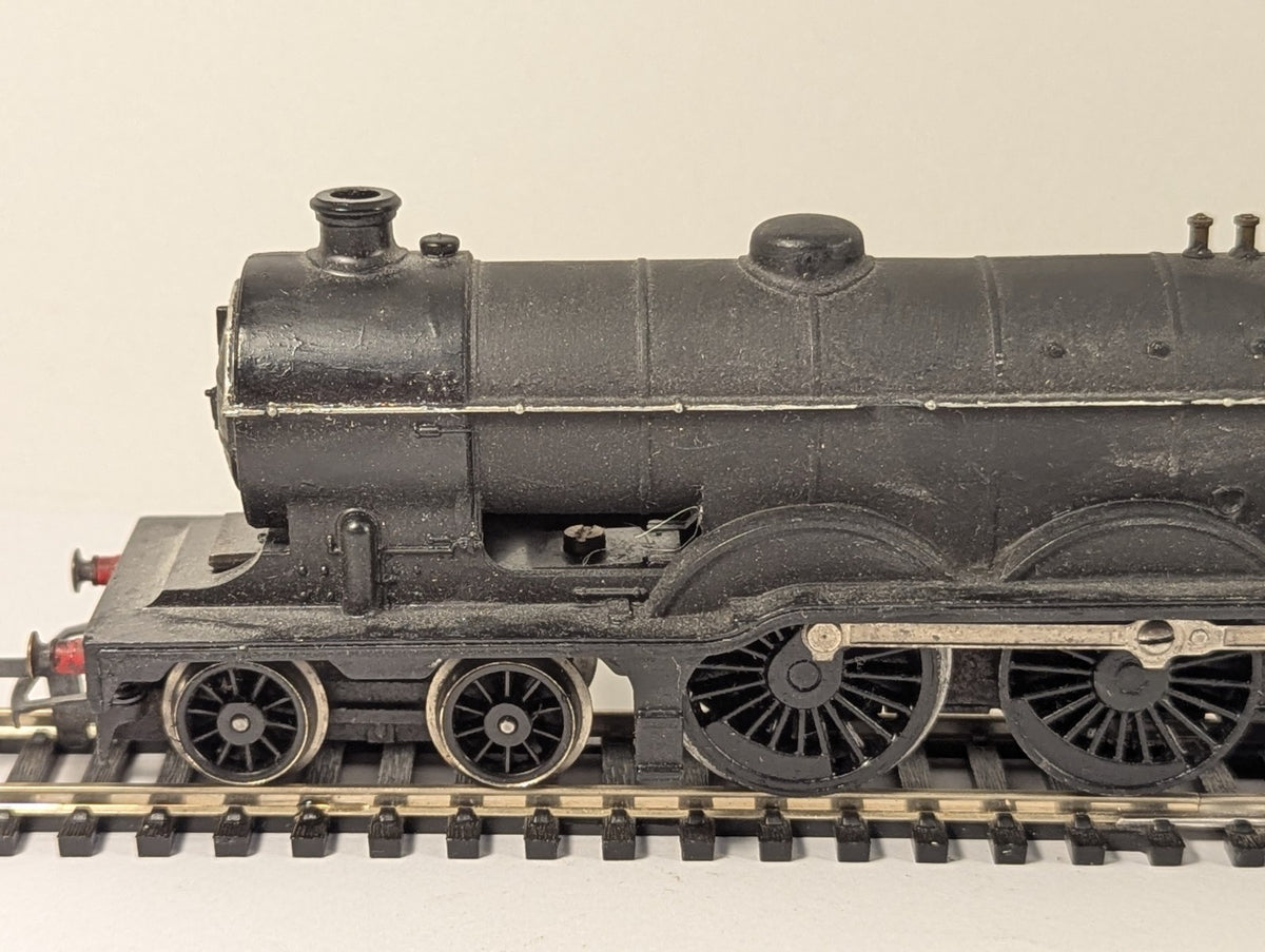 Tri-ang Hornby R150 OO Gauge Class B12 4-6-0 – Repainted