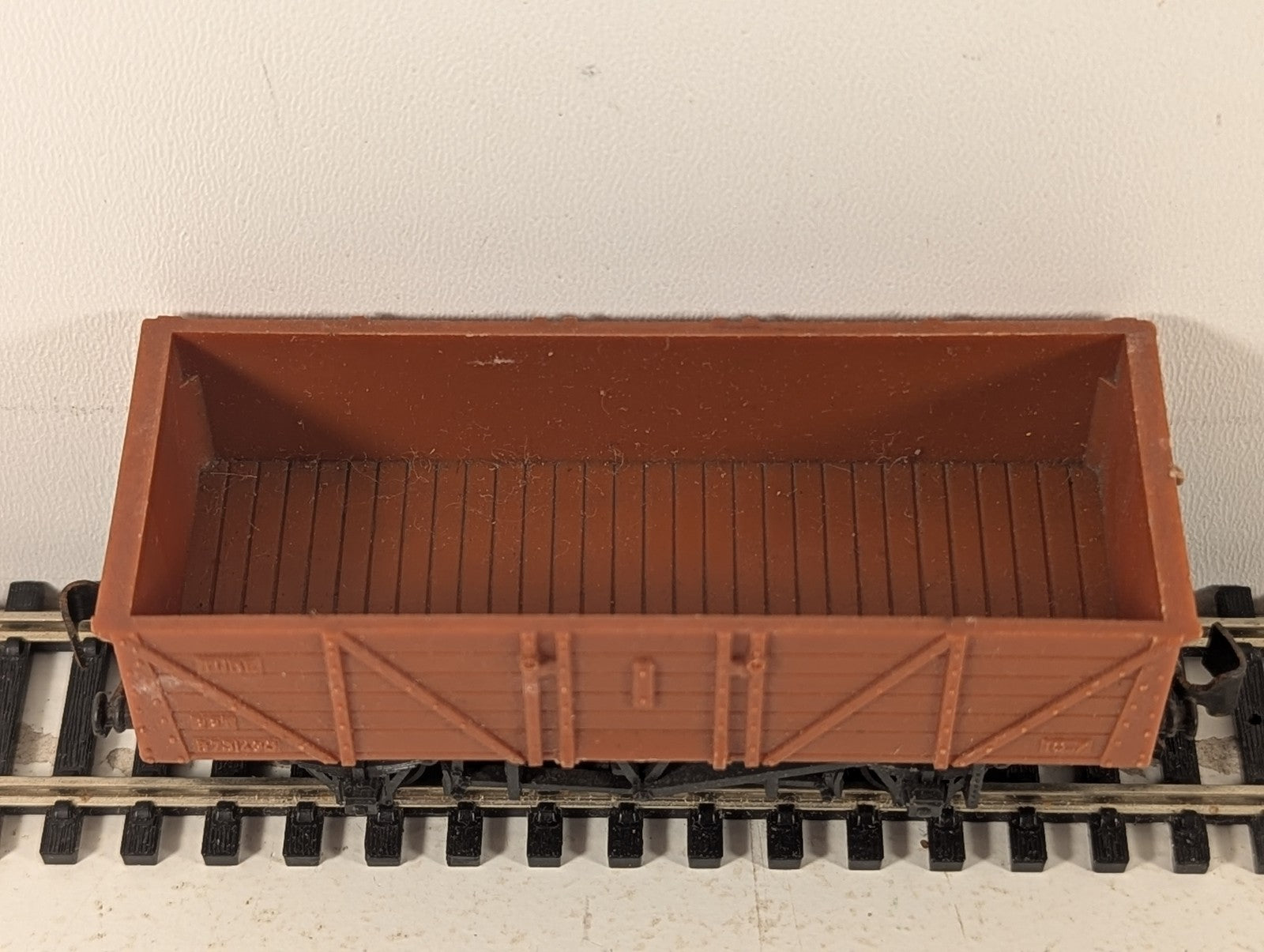 Jouef HO Scale BR 22T Tube Wagon Goods Wagon B731490 BR Bauxite P641
