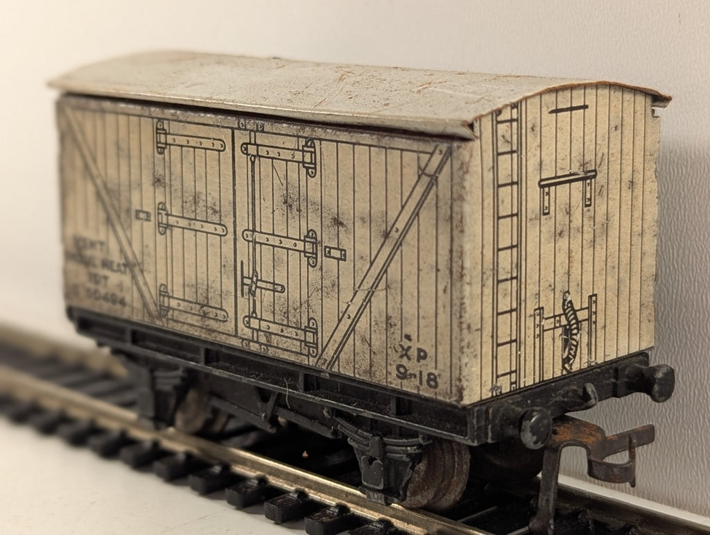 Hornby Dublo 10 Ton Insulated Meat Van Tinplate OO Gauge