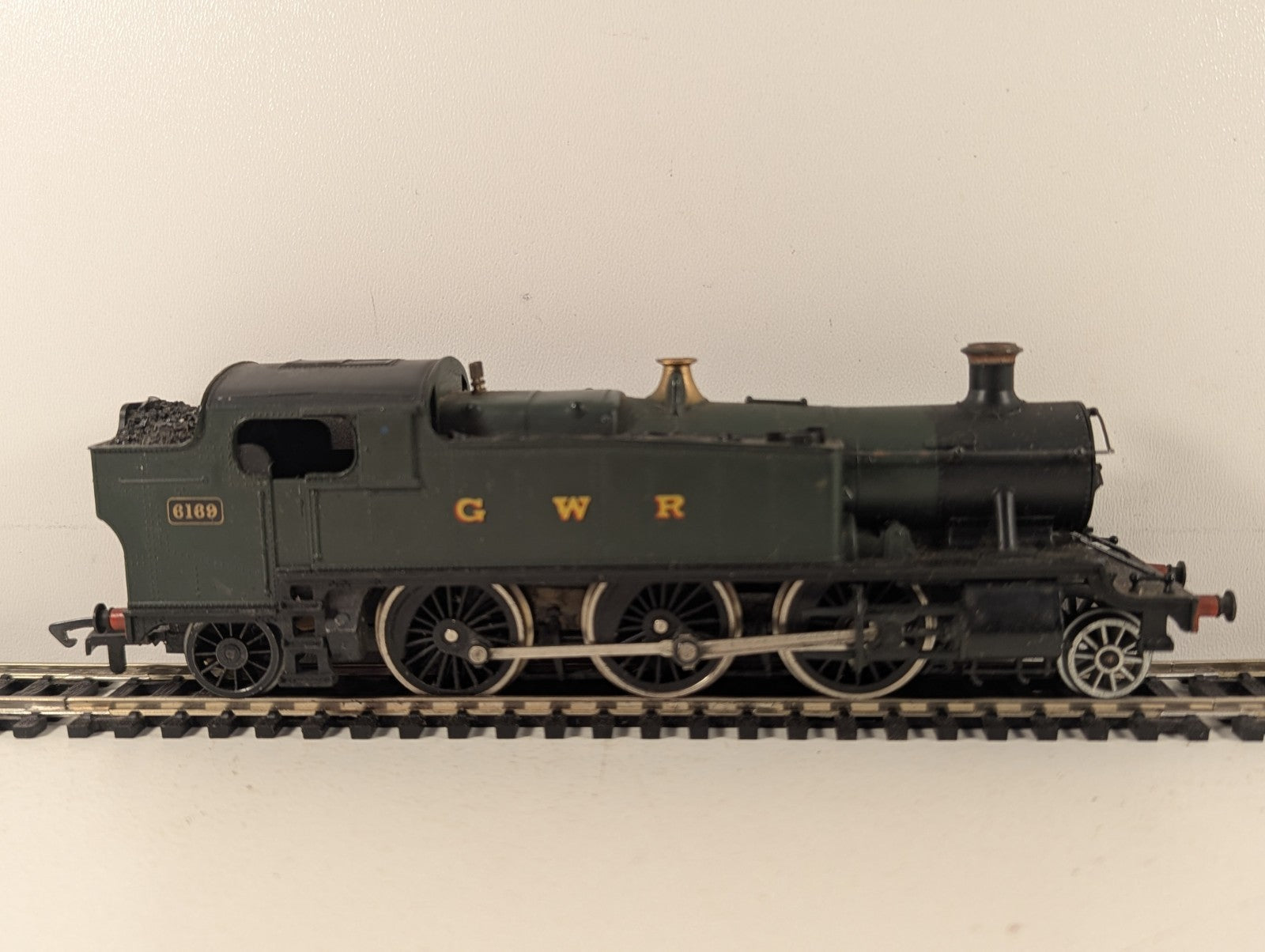 Mainline OO Gauge GWR Class 61xx Large Prairie 2-6-2T Steam Locomotive - Spares